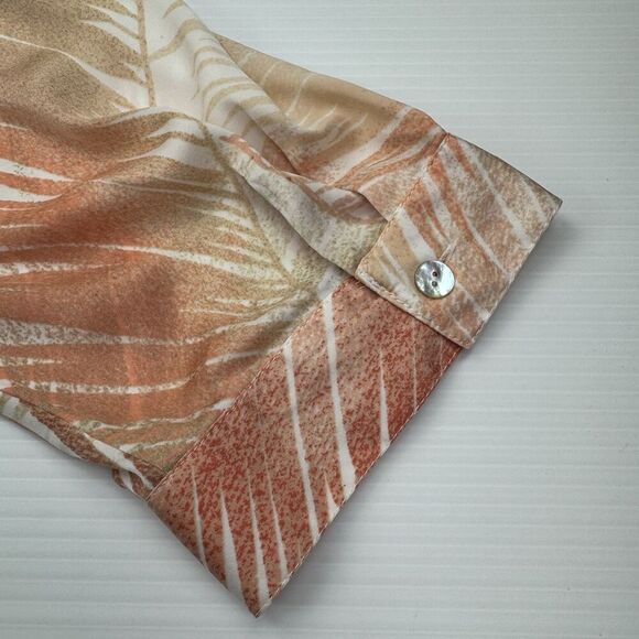 Chico’s Tropical Leaves Blouse Size XL Sleeve Button Up Tan Peach -Chicos Size 3 - Picture 4 of 8